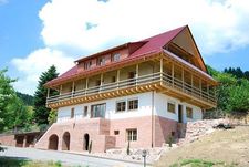 NUR-HOLZ Gästehaus des Landgasthaus Kreuz